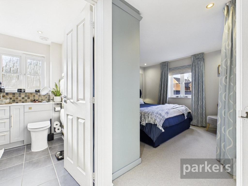 Ensuite/Bedroom