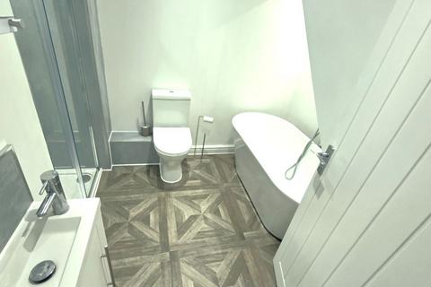 2 bedroom terraced house for sale, Cupcake Cottage, 17A Holyrood Street, Chard, Somerset, TA20 2AH