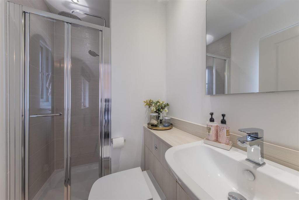 8 Scarfell Crescent-024.JPG
