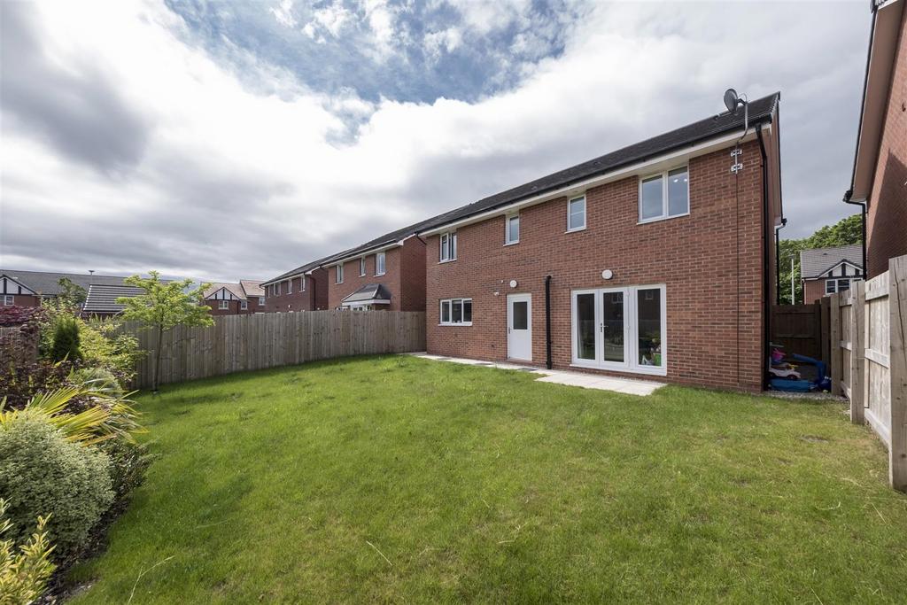 8 Scarfell Crescent-034.JPG