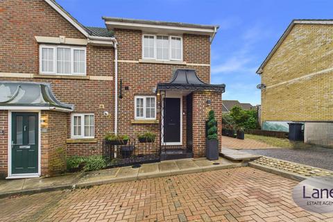 2 bedroom end of terrace house for sale, Little Stock Road, Cheshunt, Waltham Cross