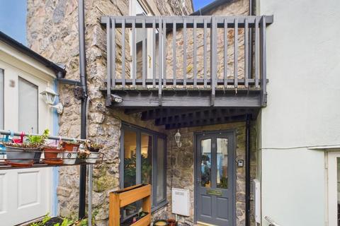 2 bedroom terraced house for sale, Market Place, Matlock DE4