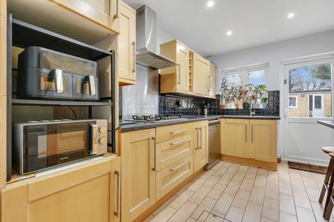 3 bedroom terraced house for sale, Harrold Road, Dagenham RM8