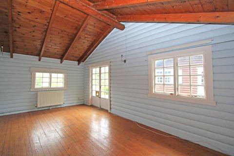 2 bedroom detached bungalow for sale, La Vallee, Alderney GY9