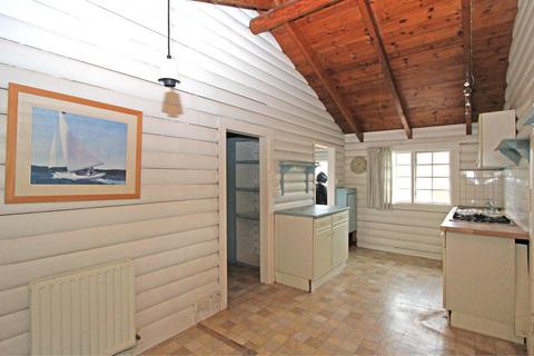 2 bedroom detached bungalow for sale, La Vallee, Alderney GY9