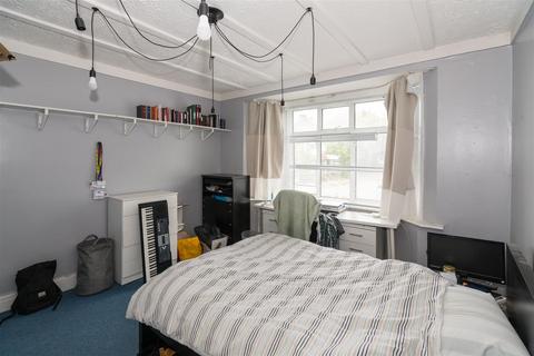 undefined, Farm Avenue, Wembley