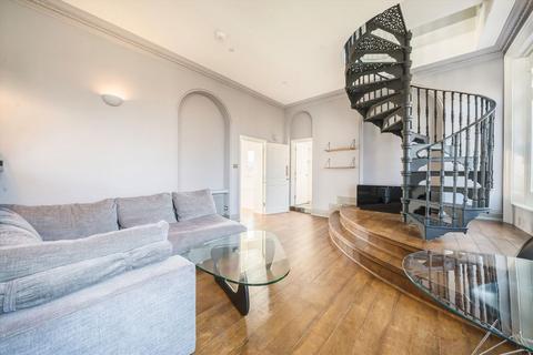 2 bedroom flat for sale, Goldhawk Road, London W6