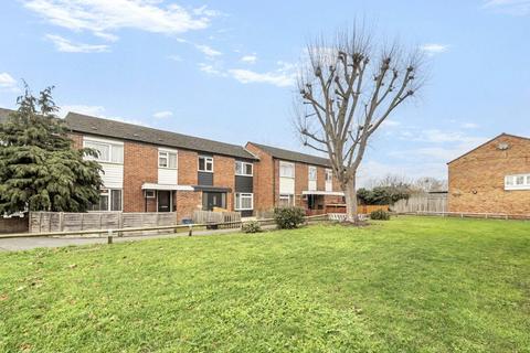 undefined, Borland Road, Teddington, TW11