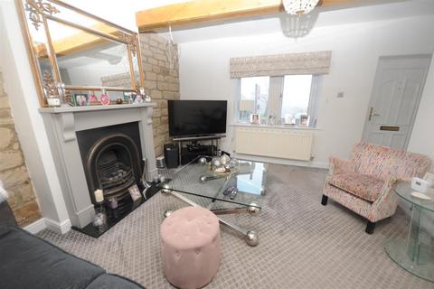 2 bedroom terraced house for sale, Windhill Old Road, Thackley, Bradford