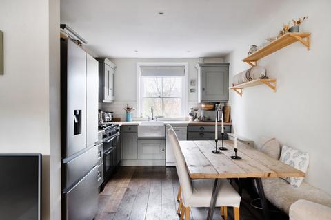 undefined, Addison Road, Guildford, GU1