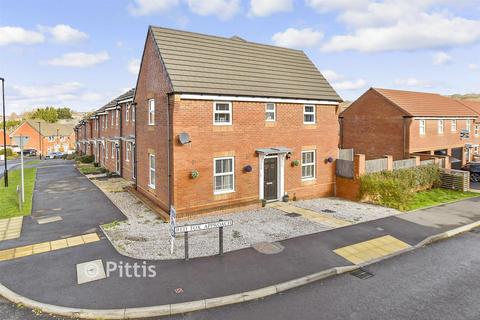 3 bedroom end of terrace house for sale, Red Fox Approach, Newport PO30