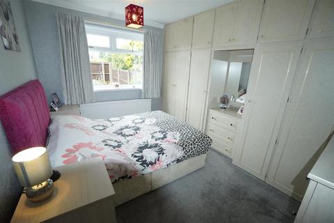 undefined, Orchard Way, Gilberdyke, Brough
