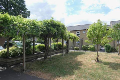 undefined, St Bedes Crescent, Cambridge CB1