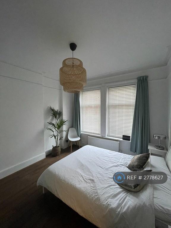 Main Bedroom Image 1