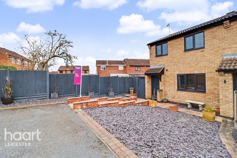 3 bedroom semi-detached house for sale, Saxondale Road, Wigston
