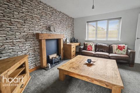 3 bedroom semi-detached house for sale, Saxondale Road, Wigston