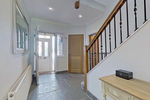 4 bedroom detached house for sale, Chester Road, Birmingham B36