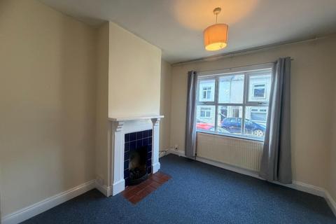 3 bedroom terraced house to rent, Lower Hester Street, Semilong, Northampton NN2