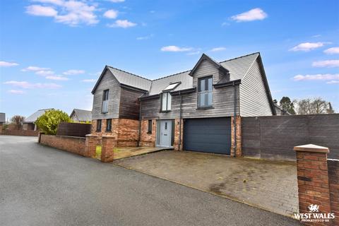 4 bedroom detached house for sale, Little Cedar Drive, Camrose, Haverfordwest