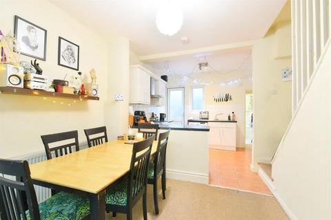 undefined, 8 Hillsborough Terrace