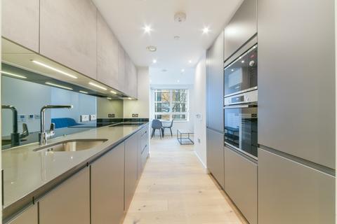 Studio to rent, Grant Road, Clapham, London, SW11