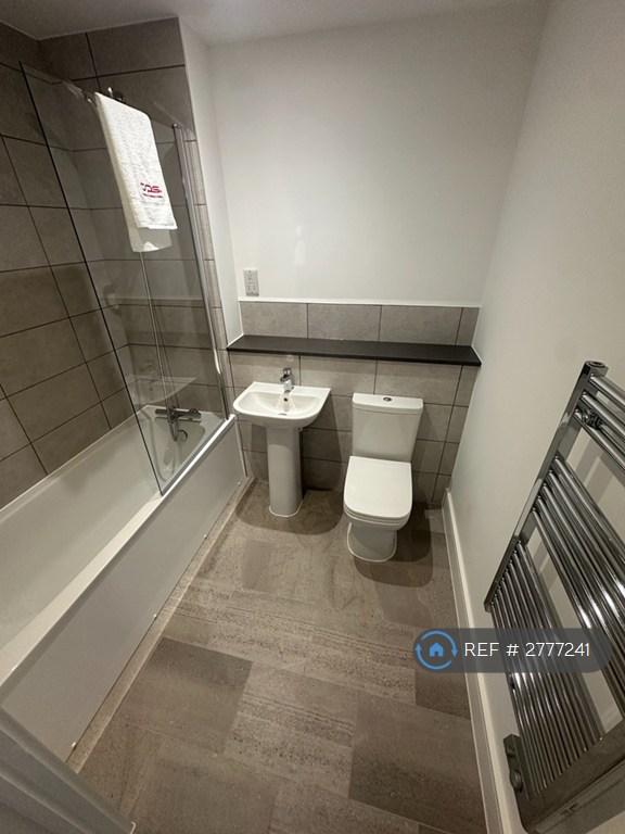 Toilet 2