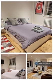 undefined, Alexandra Road, London, N10