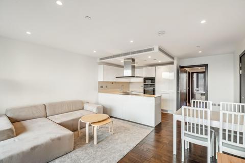 2 bedroom flat to rent, Royal Mint Street, Tower Hill, London, E1.