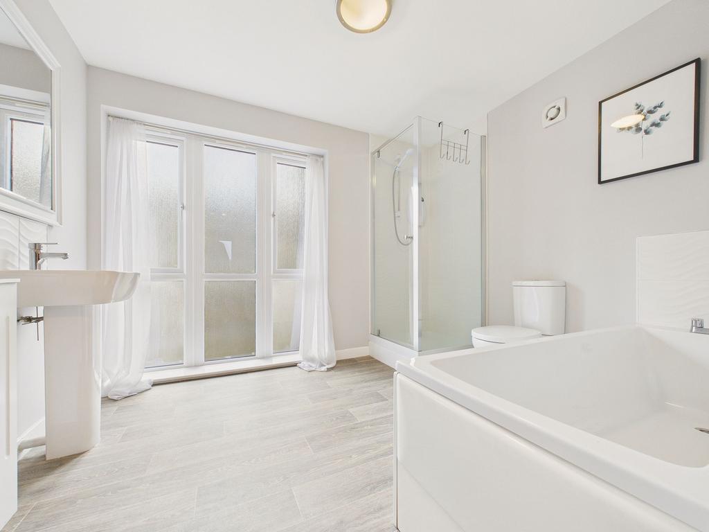 Main Bathroom