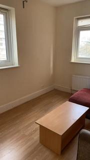 1 bedroom flat to rent, Kilburn High Road, Kilburn