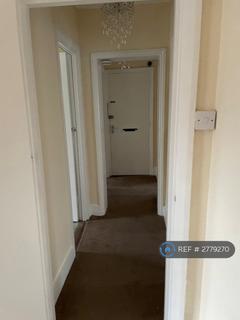 2 bedroom flat to rent, Black Bull Road, Folkestone, CT19