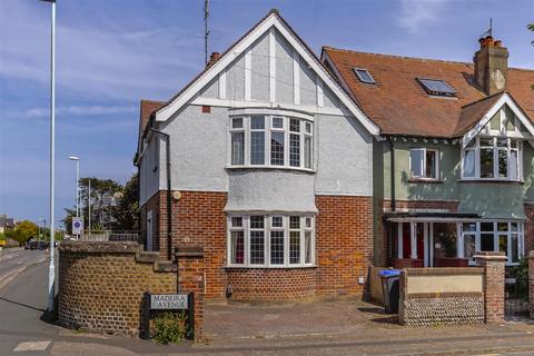 undefined, Madeira Avenue, Worthing