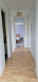2 bedroom flat to rent, Top Floor Two Bedroom Flat To Let  Brent View Road  West Hendon  NW9