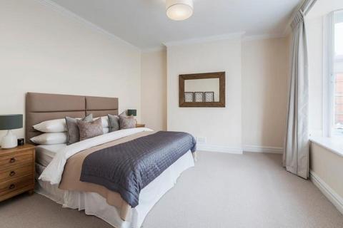 3 bedroom apartment to rent, Gloucester Place, London NW1