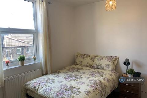 undefined, Eade Road, London, N4