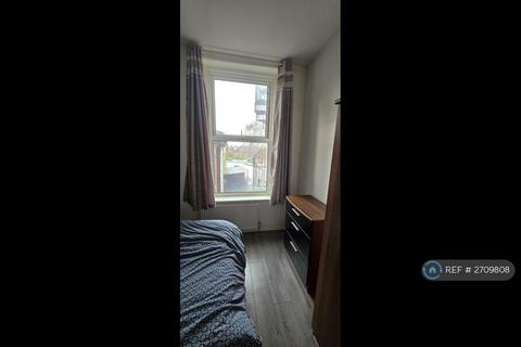 undefined, South Ealing Road, London, W5