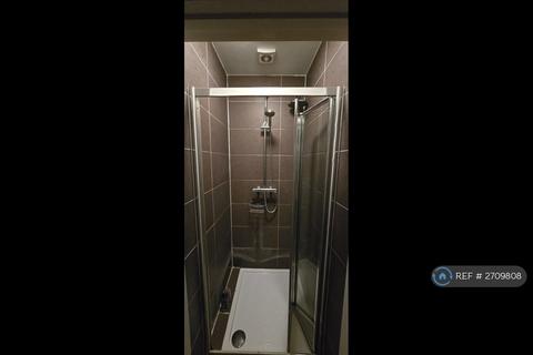 undefined, South Ealing Road, London, W5