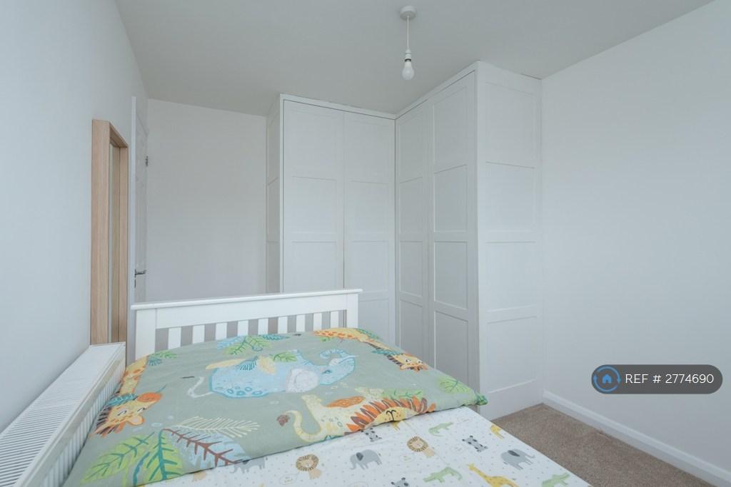 Second Bedroom Built In Wardrobe