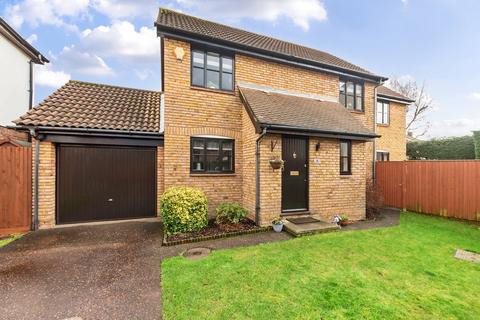 undefined, Maple Leaf Drive, Sidcup, DA15