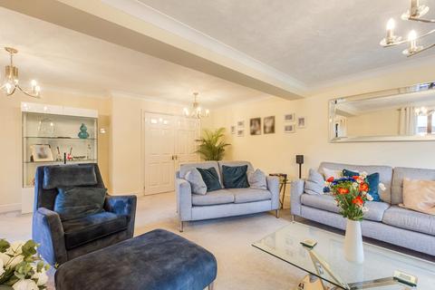 undefined, Maple Leaf Drive, Sidcup, DA15
