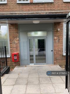 1 bedroom flat to rent, Church Way, Edgware, HA8