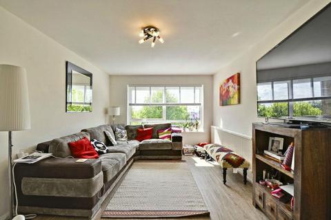 2 bedroom apartment to rent, Park Heights, Sunningfields Road, Hendon