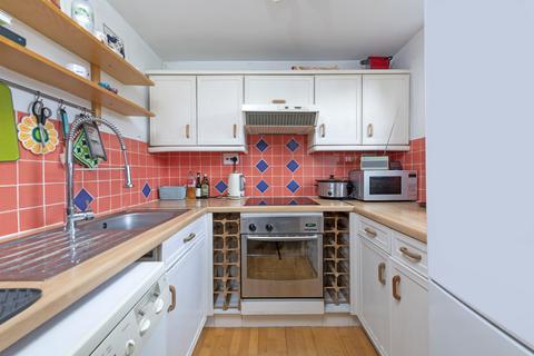 undefined, East Hill, London, SW18
