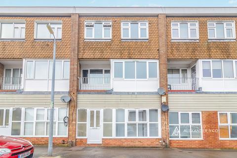 1 bedroom flat to rent, The Quadrant, Dunstable LU5
