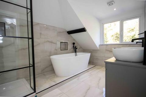 undefined, Solesbridge Lane, Chorleywood WD3