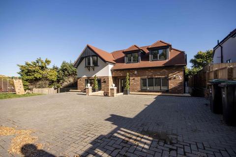 undefined, Solesbridge Lane, Chorleywood WD3