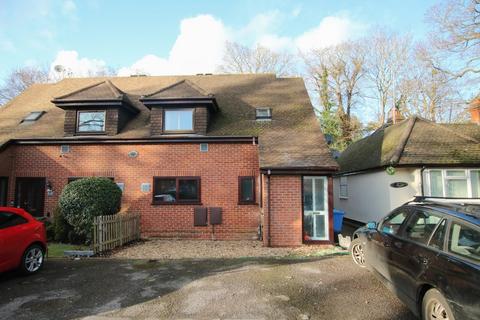 1 bedroom apartment to rent, Rectory Close, Bracknell, RG12