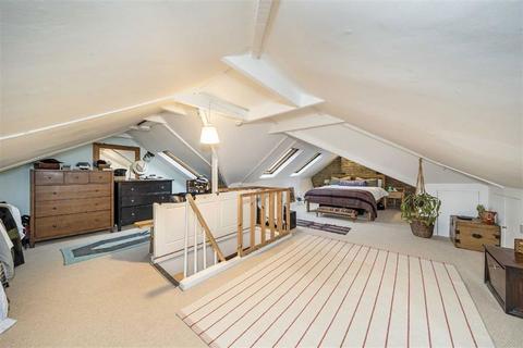 1 bedroom flat for sale, Thurlow Park Road, London SE21