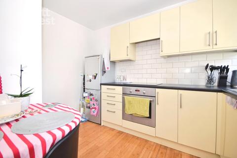 2 bedroom apartment to rent, London Road, Brighton, BN1