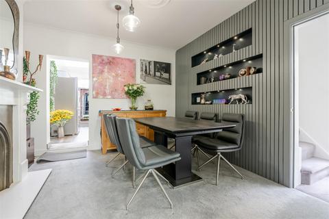 undefined, Victoria Road, Ascot